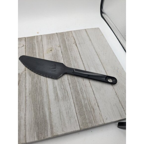 Vintage Tupperware 1819 Black Plastic Spatula Cake Icing Spreader 11" - Picture 4 of 9